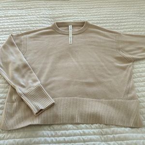 Lululemon crew neck sweater, light taupe color, size M/L